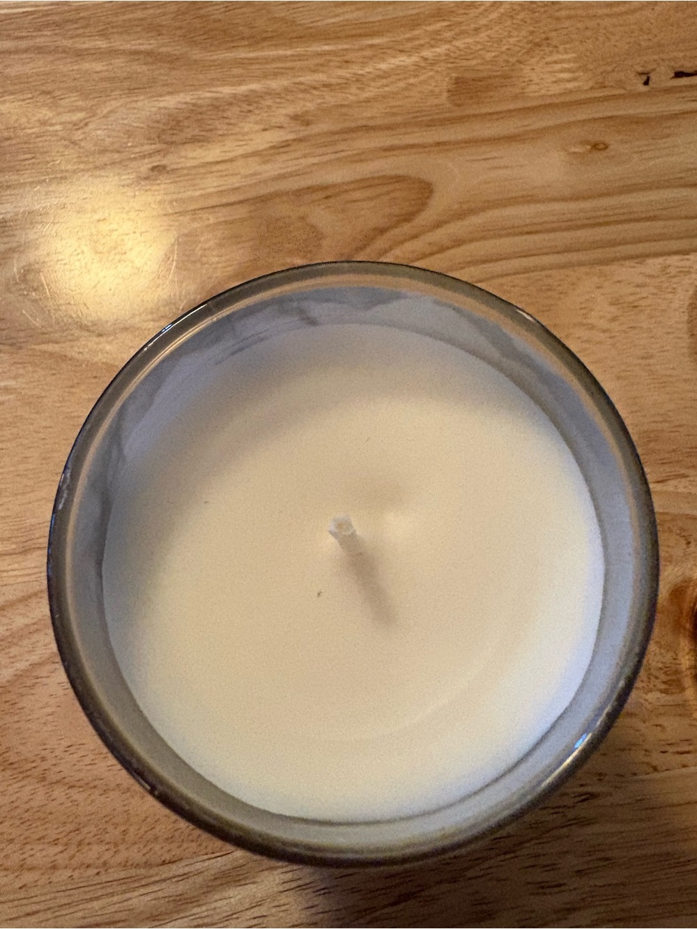 Bath & Body Works White Barn candle 7 oz single wick new Sweet Whisky - Picture 2 of 3